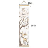 Messlatte Rentier im Wald