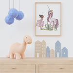 Affiche licorne dialogue princesse illustrée, accrochée dans une chambre d'enfant