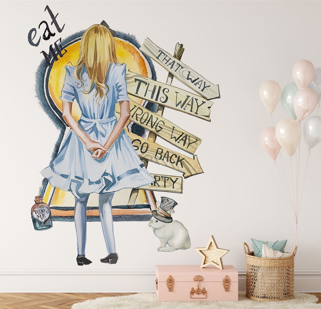 Papier peint panoramique alice au pays des merveilles illustré, dans une chambre d'enfant