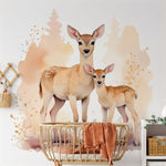 Papier peint panoramique biche bois illustré, dans une chambre d'enfant