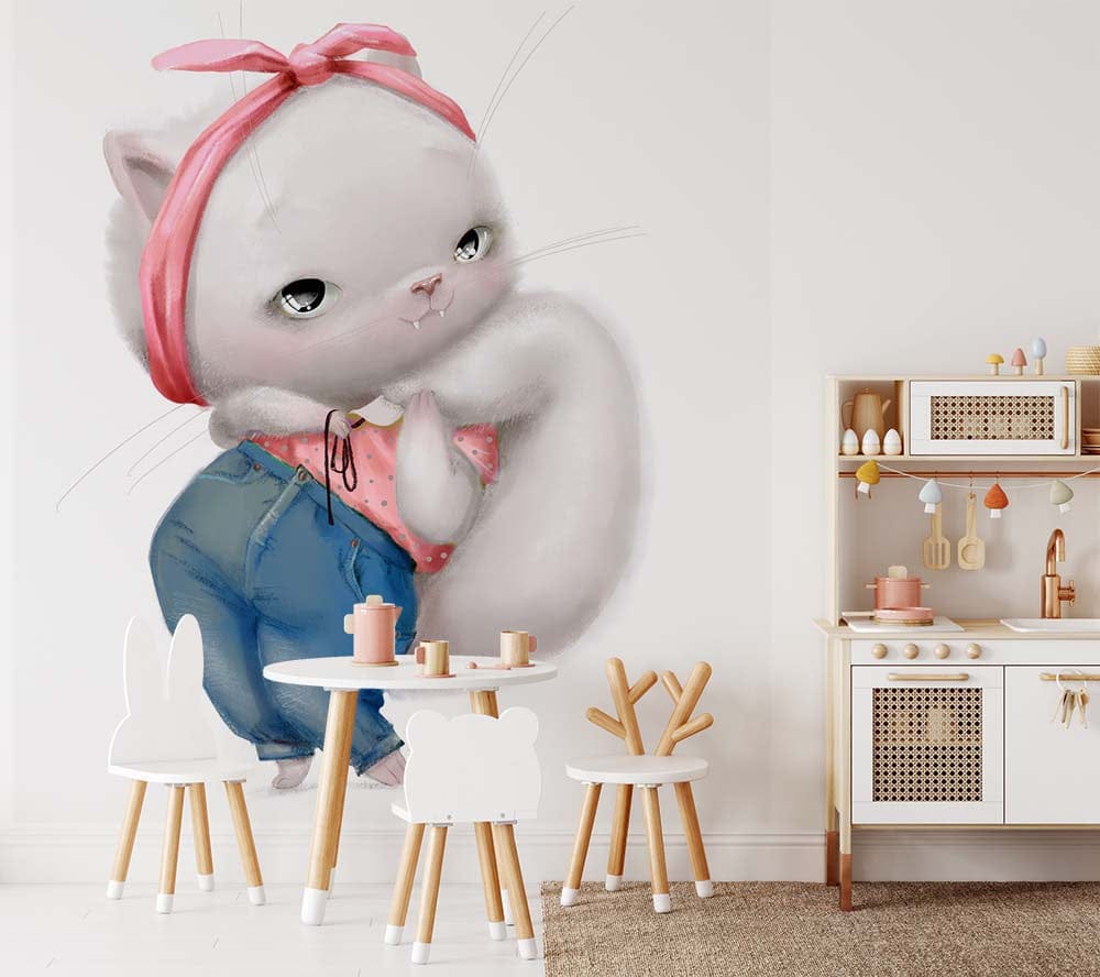 Deuxième vue du papier peint chat dans une chambre d'enfant