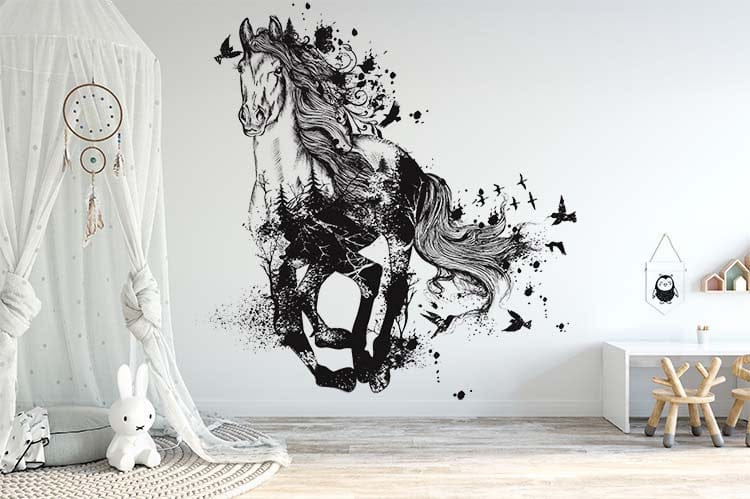 Papier peint panoramique cheval 2 illustré, dans une chambre d'enfant