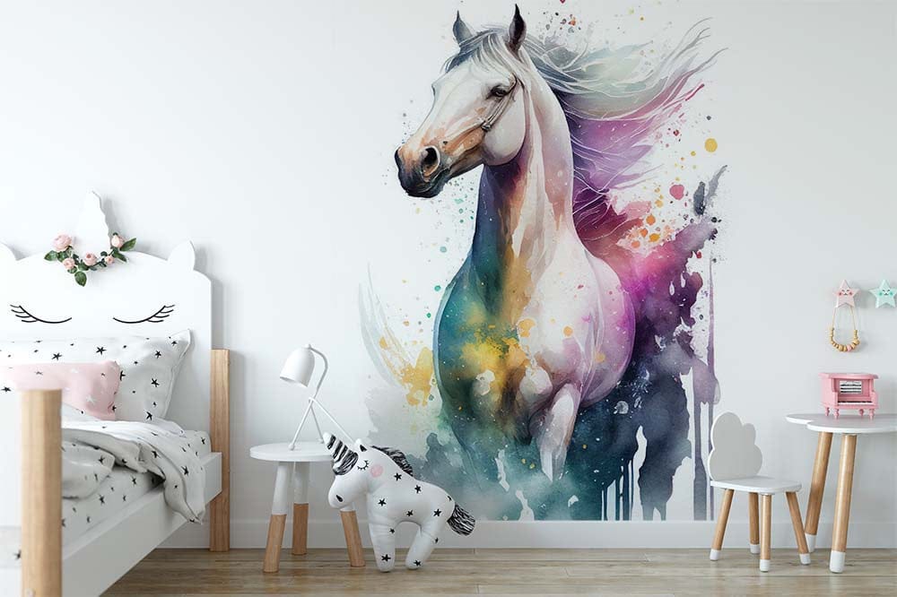 Deuxième vue du papier peint cheval aquarelle multicolore dans une chambre d'enfant