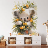 Deuxième vue du papier peint fleuri koala couronne de fleurs dans une chambre de bébé