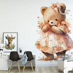 Papier peint panoramique fleuri ours couronne de fleurs illustré, dans une chambre de bébé