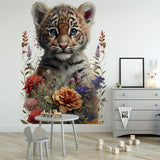 Papier peint panoramique fleuri tigre illustré, dans une chambre de bébé