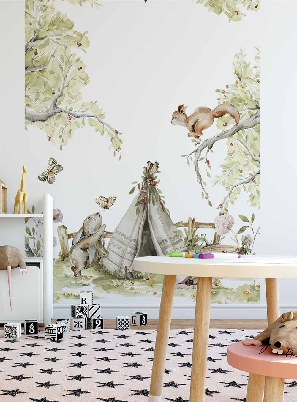 Deuxième vue du papier peint forêt enchantée n°3 dans une chambre d'enfant
