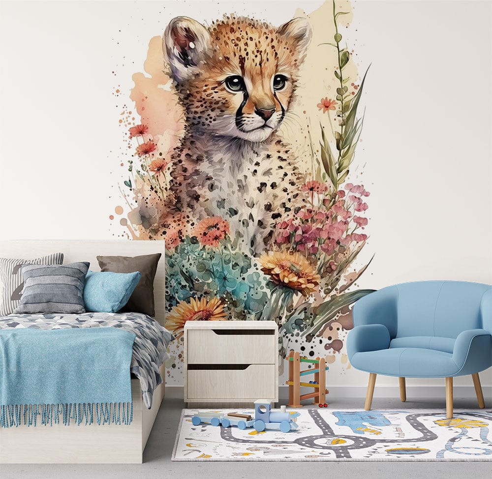 Papier peint panoramique guépard aquarelle couronne illustré, dans une chambre de bébé