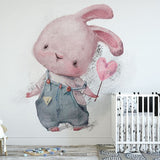 Deuxième vue du papier peint lapin coeur dans une chambre d'enfant
