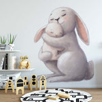 Papier peint panoramique lapin maman câlin illustré, dans une chambre de bébé