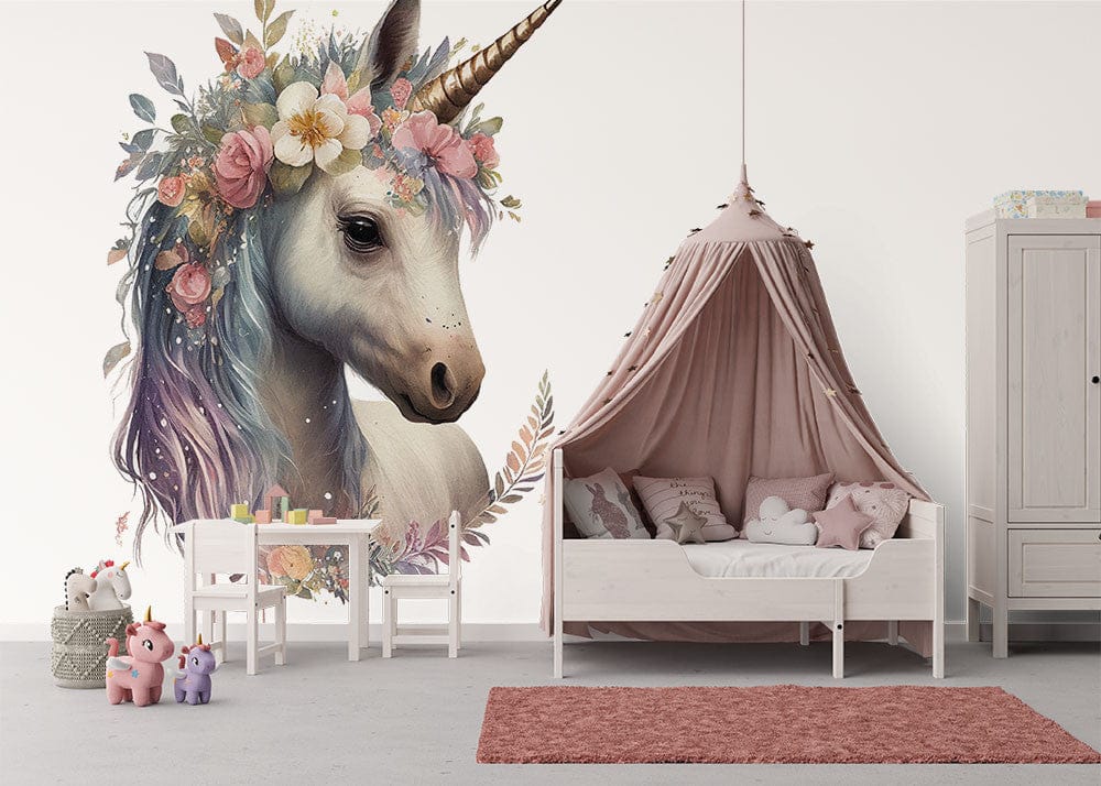 Papier peint panoramique licorne aquarelle couronne illustré, dans une chambre de fille
