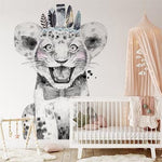 Papier peint panoramique lion coiffe indienne 2 illustré, dans une chambre d'enfant