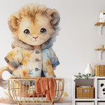 Deuxième vue du papier peint lion mignon dans une chambre d'enfant