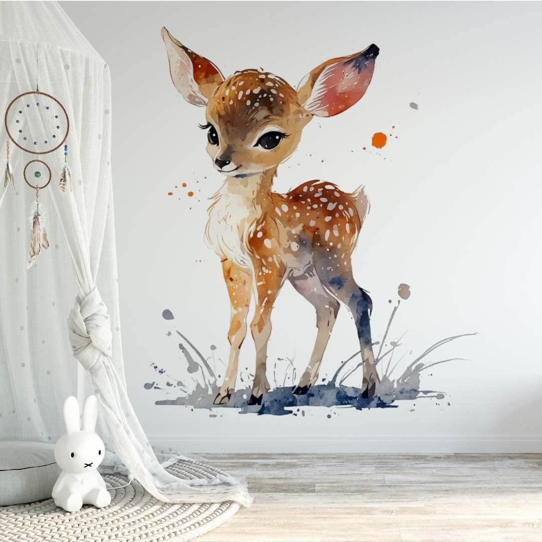 Troisième vue du papier peint panoramique faon sous bois dans une chambre d'enfant