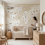 Quatrième vue du papier peint panoramique monde portée regard dans une chambre d'enfant