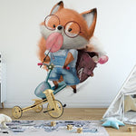 Papier peint panoramique renard à scooter illustré, dans une chambre d'enfant