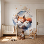 Papier peint bébé renard dans les nuages 240 x 240 cm, enfant qui joue aux cubes dans sa chambre