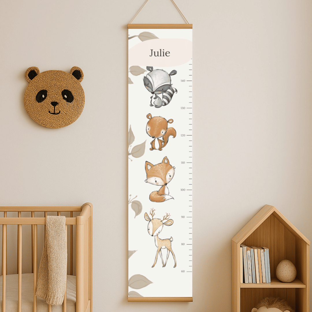 Toise animaux de la forêt d'automne illustrée, pour mesurer la taille d'un enfant